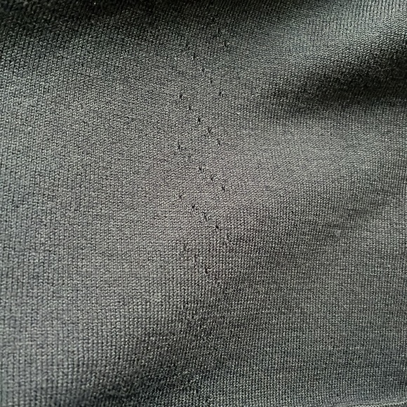 United States Sweaters Black V Neck Sweater - Picture 5 of 6